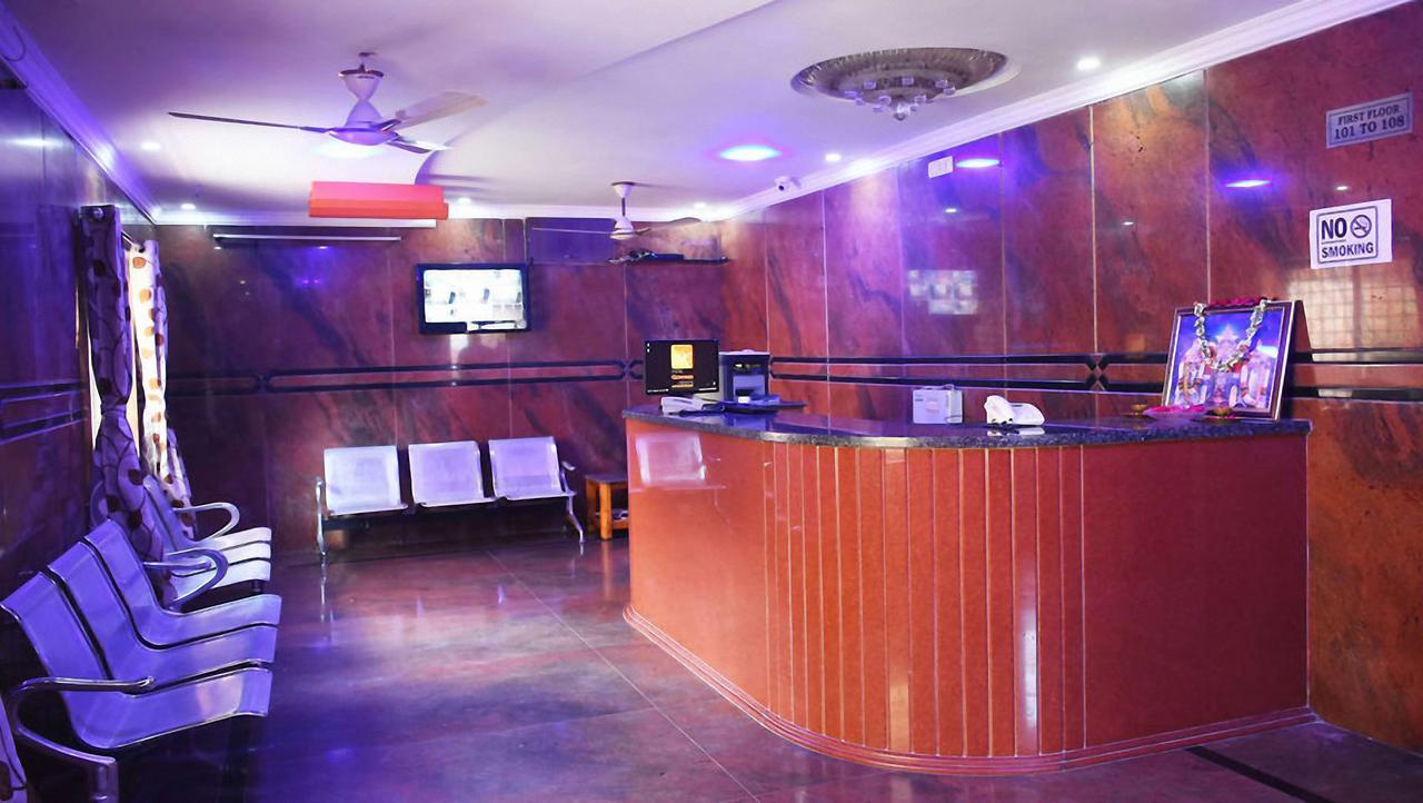 Hotel Govind Heights Tirupati Exterior photo